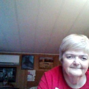 Meet your Posher, Linda